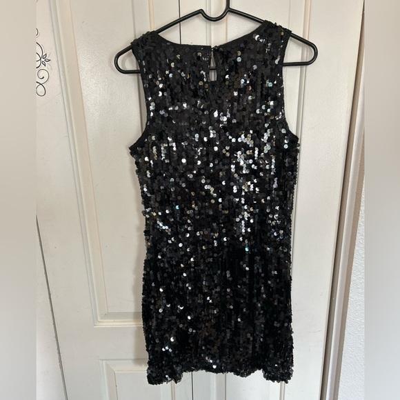 Speechless Black Sequin Shift Dress Size Medium - Picture 4 of 9
